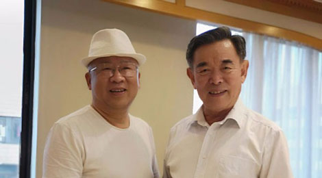 ●董事长接待青岛市政协主席胡延森同志。