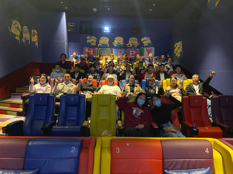 2020年国庆 公司组织观赏《八佰》影片